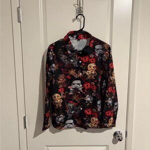 Women’s Black Floral Long Sleeve Star Wars Shirt- Size Medium
B1